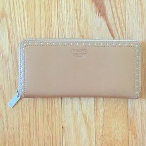 Coach - Leather Wallet